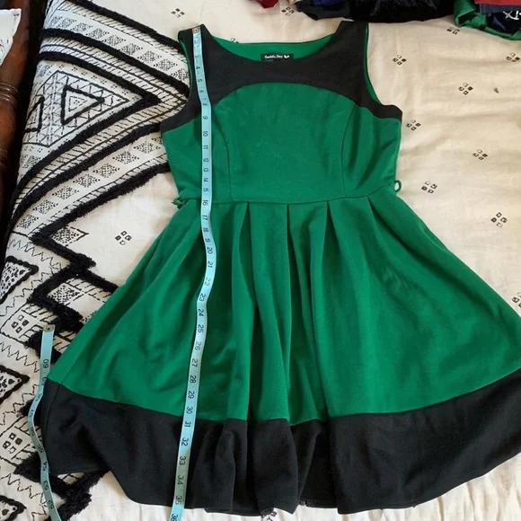 Double Zero black & Kelly green colorblock dress L - Picture 7 of 9